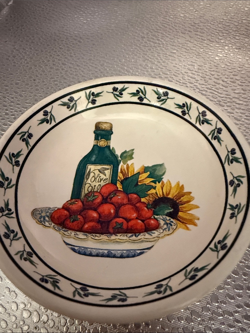Decorative 4 inch diameter Harvest Bowl with Tomatoes and Sunflower Motif